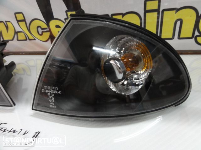 Pisca frontal BMW E46 limo / touring 4p 98-01 Fundo Preto - 3