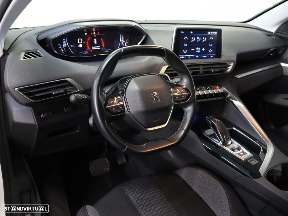 Peugeot 3008 1.2 PureTech Allure EAT8 - 7