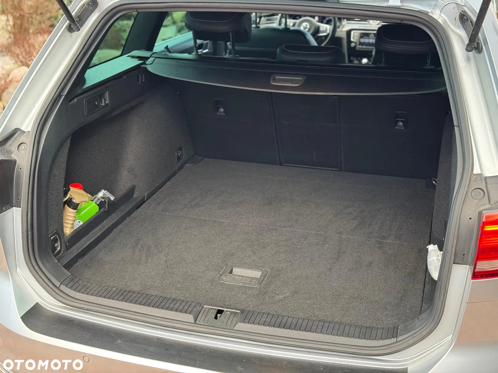 Volkswagen Passat - 17