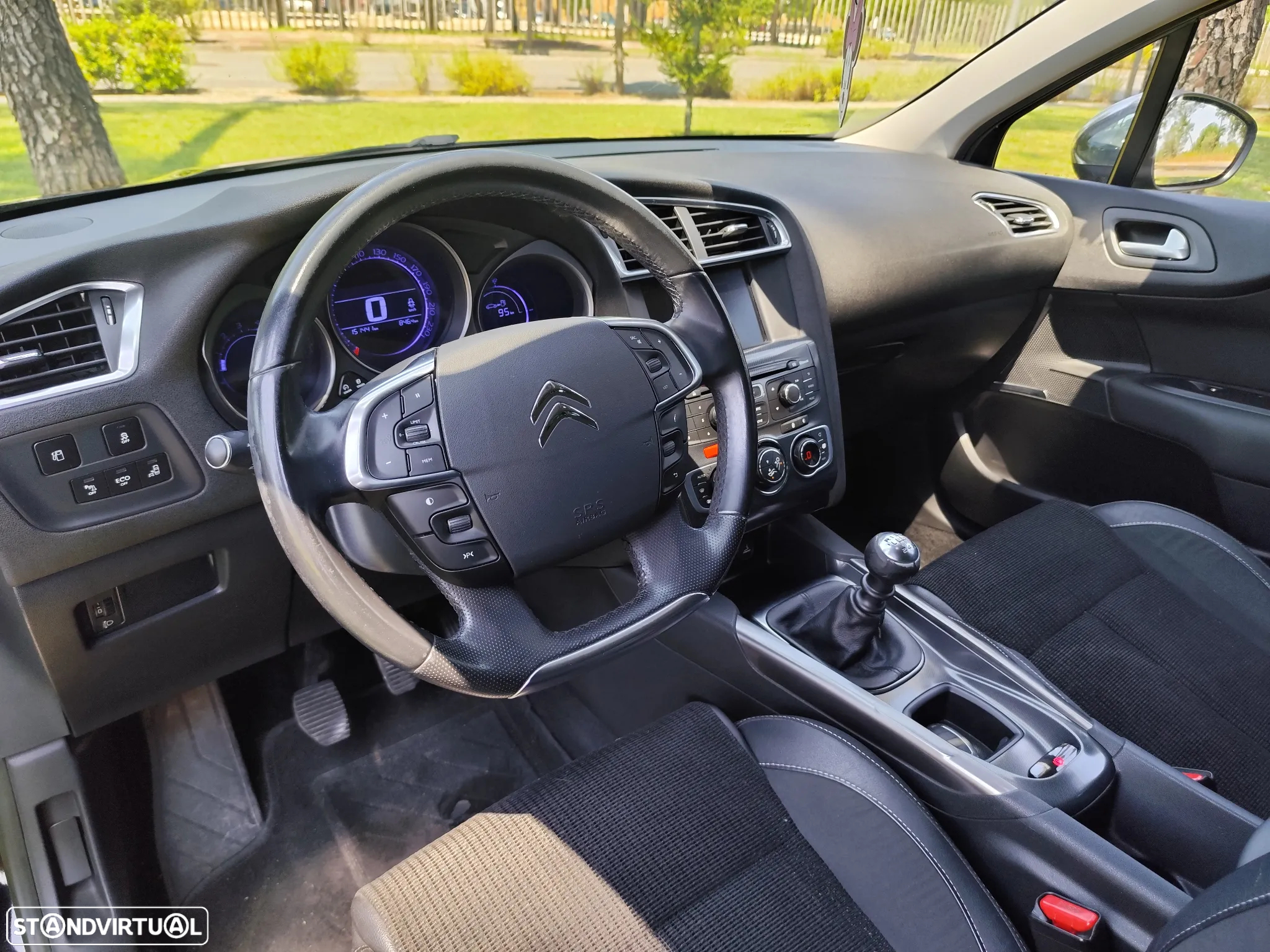 Citroën C4 1.6 e-HDi Air.Exclusive - 13