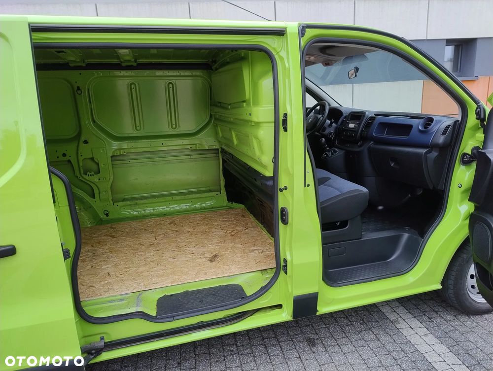 Opel VIVARO 1.6 CDTI (110KM) 6-BIEGÓW (L1H1) STAN SUPER IDEALNY 100% BEZWYPADKOWY LAKIER ORYGINALNY NIE MA RDZY SERWIS KM DO KOŃCA ! ! ! - 22