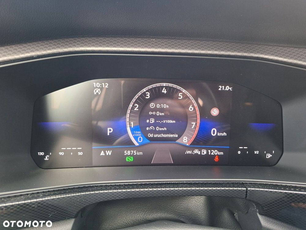 Volkswagen T-Cross - 17