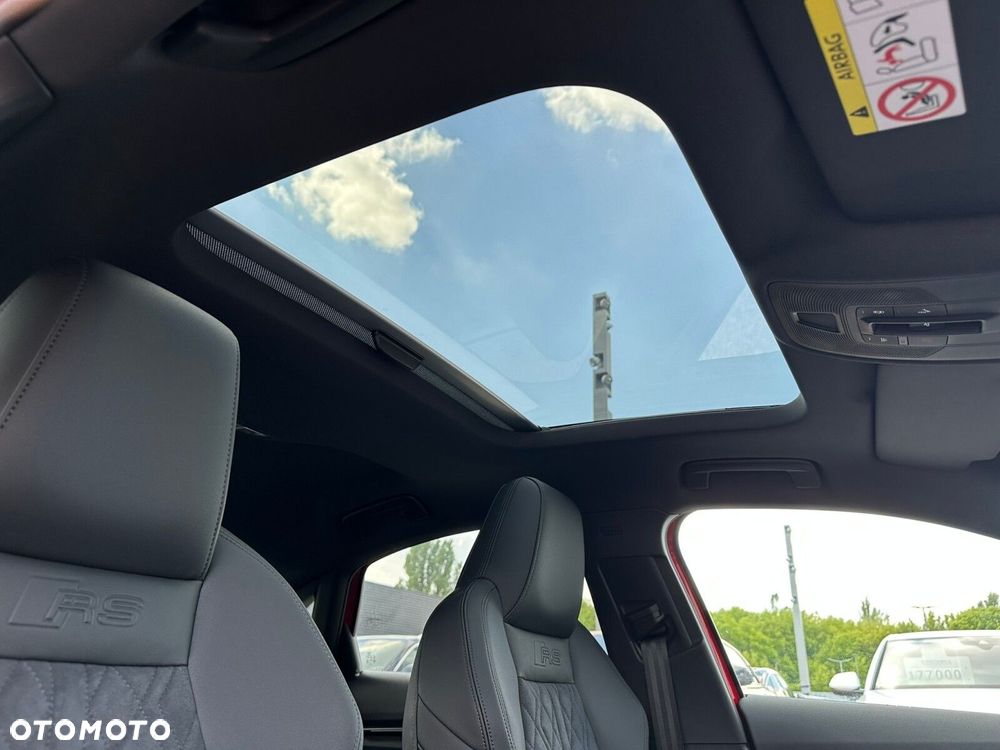 Audi RS3 Limousine - 27