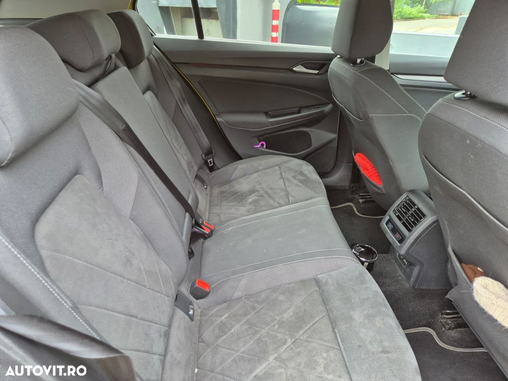 Volkswagen Golf 1.5 TSI ACT Style - 8