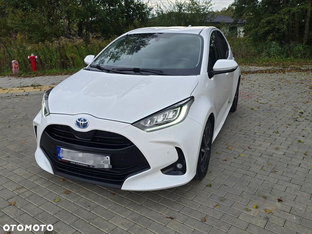 Toyota Yaris Hybrid 1.5 Style - 10