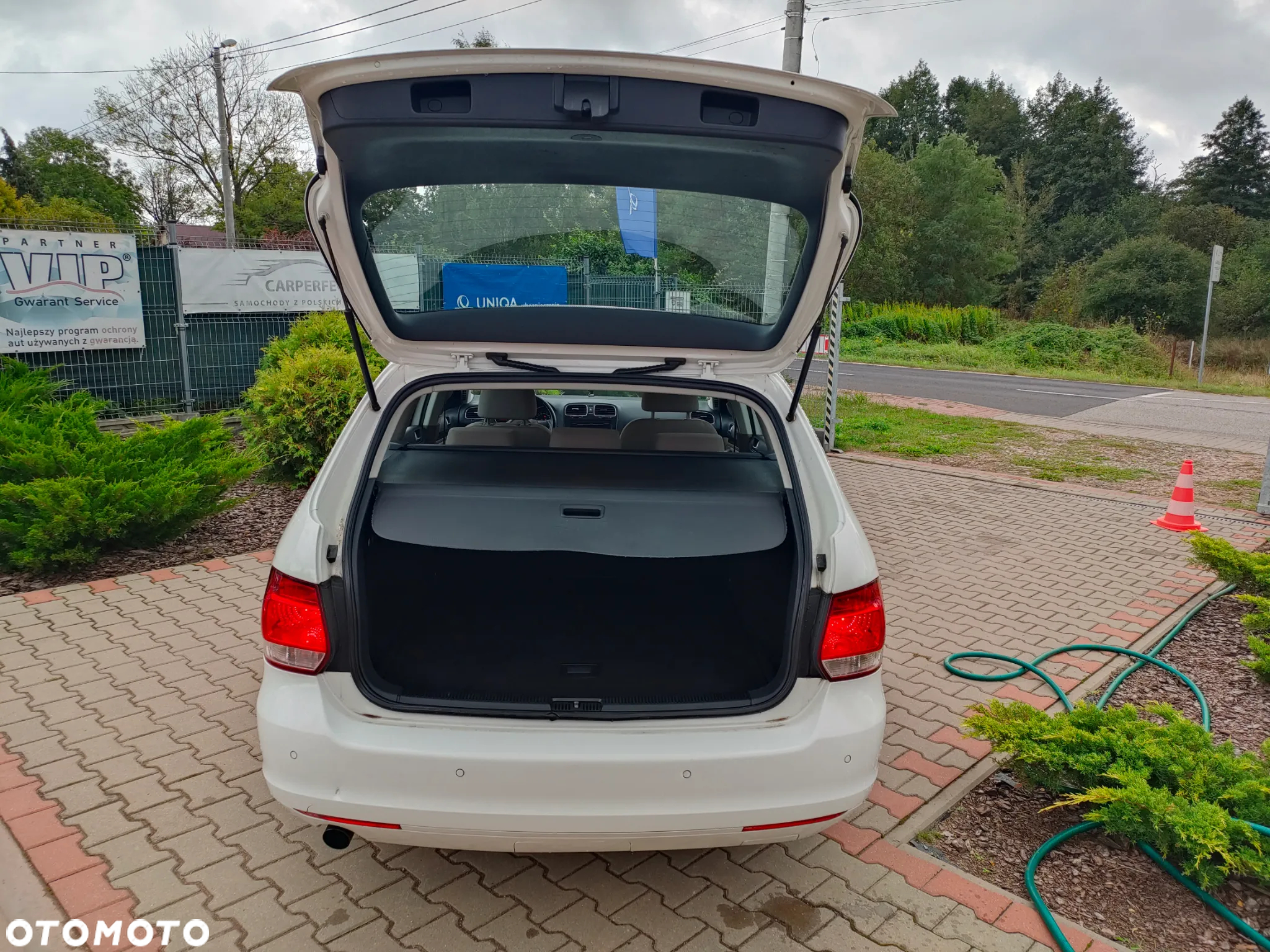 Volkswagen Golf 1.6 TDI 4Motion BlueMotion Technology Comfortline - 13