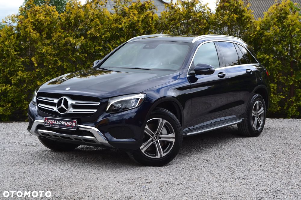 Mercedes-Benz GLC 300 4Matic 9G-TRONIC Exclusive - 3
