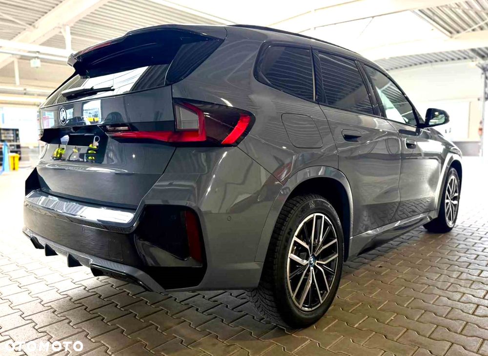 BMW X1 xDrive25e M Sportpaket - 6