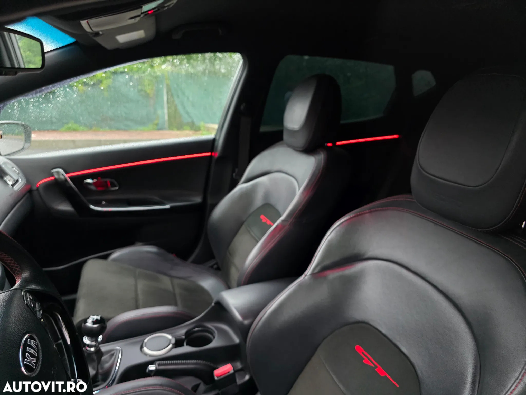 Kia Ceed Cee'd 1.6 T-GDI GT - 9