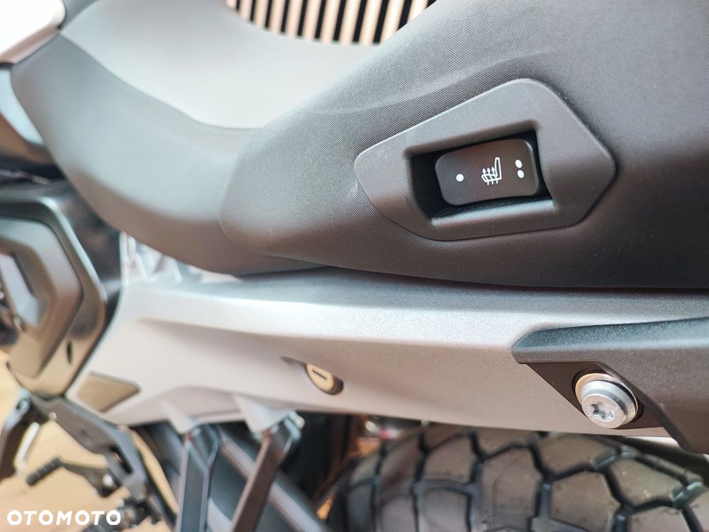 BMW R - 19