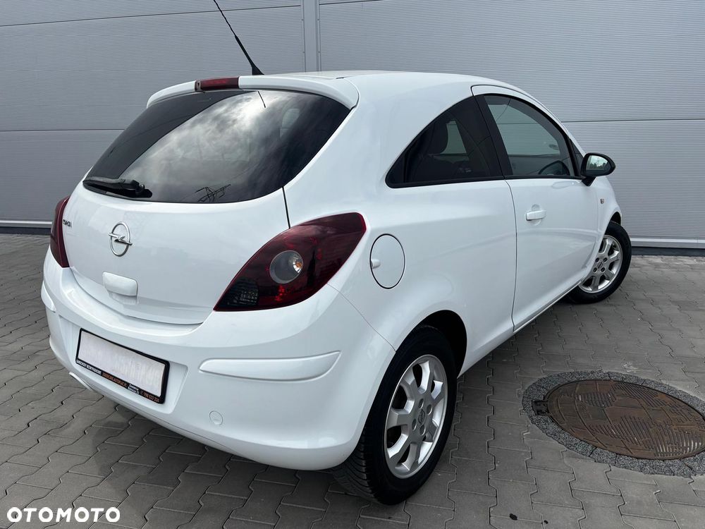 Opel Corsa 1.4 16V Color Edition - 18
