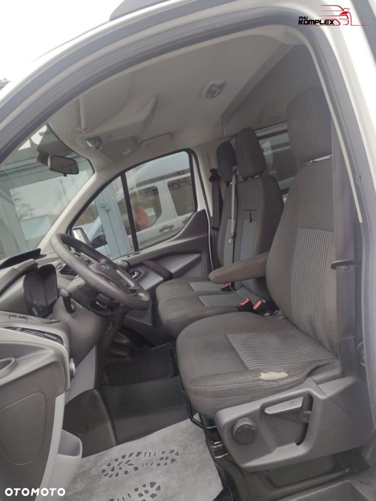 Ford Transit Custom - 8