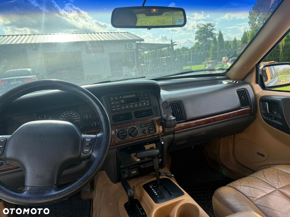 Jeep Grand Cherokee 5.2 Limited - 10