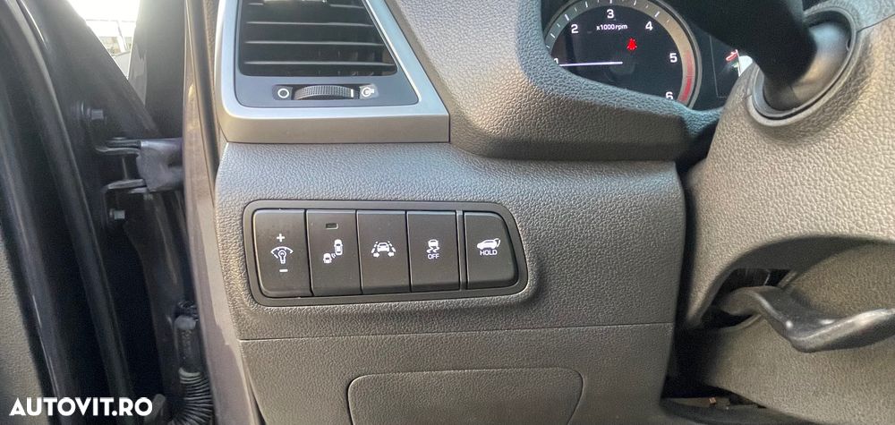 Hyundai Tucson 2.0 CRDI 4WD Automatik Premium - 21