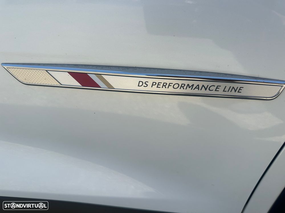 DS DS7 Crossback E-Tense Performance Line EAT8 - 12