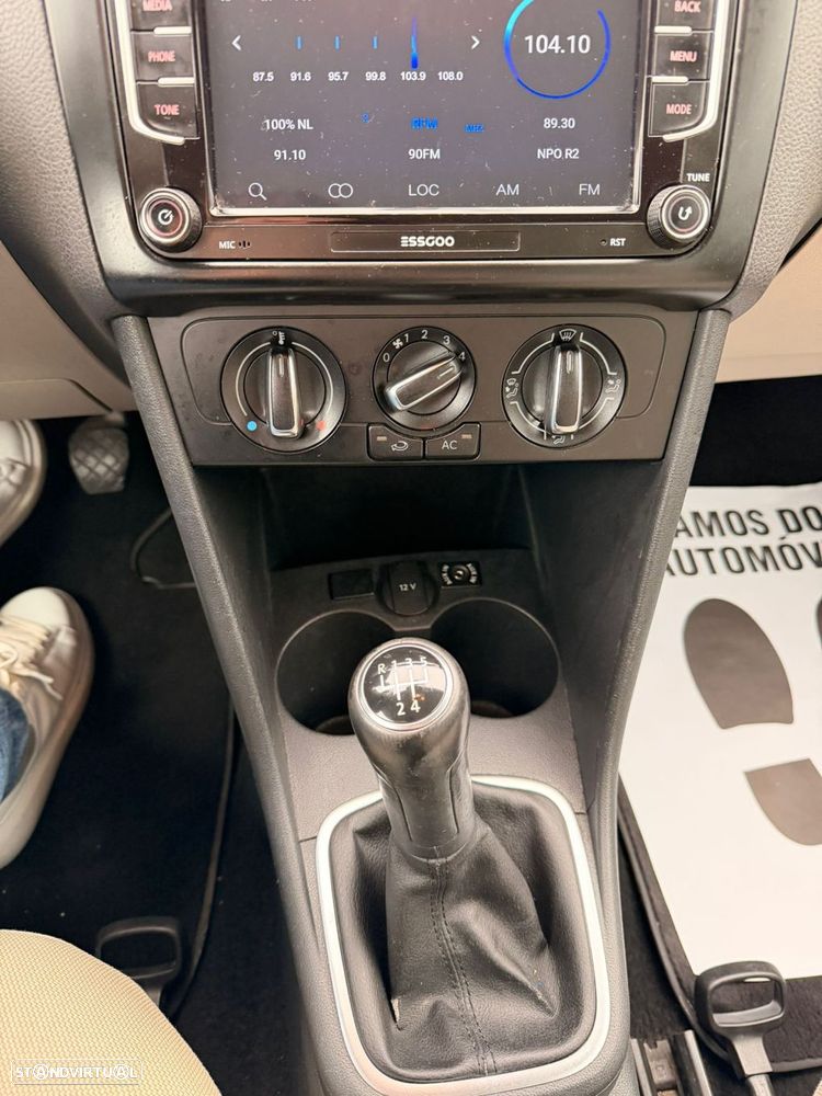 VW Polo 1.2 TDi BlueMotion - 24