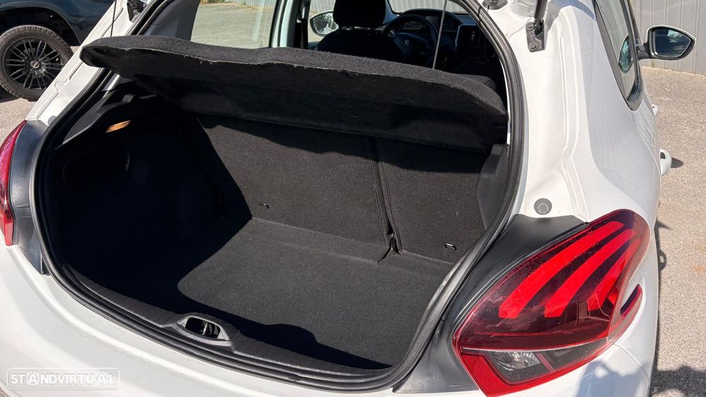 Peugeot 208 PureTech 82 Active - 15