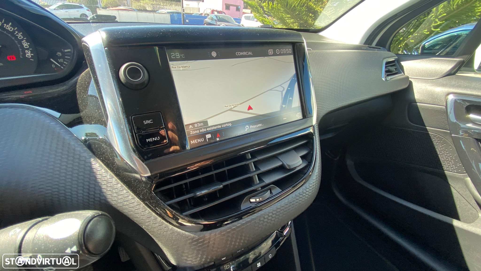 Peugeot 208 1.2 PureTech Allure - 35