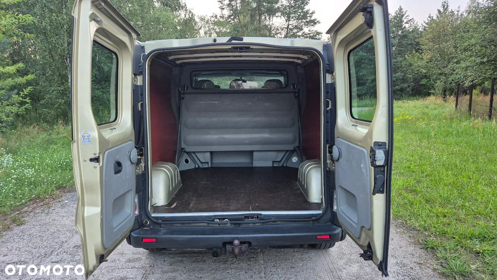 Renault Trafic - 8