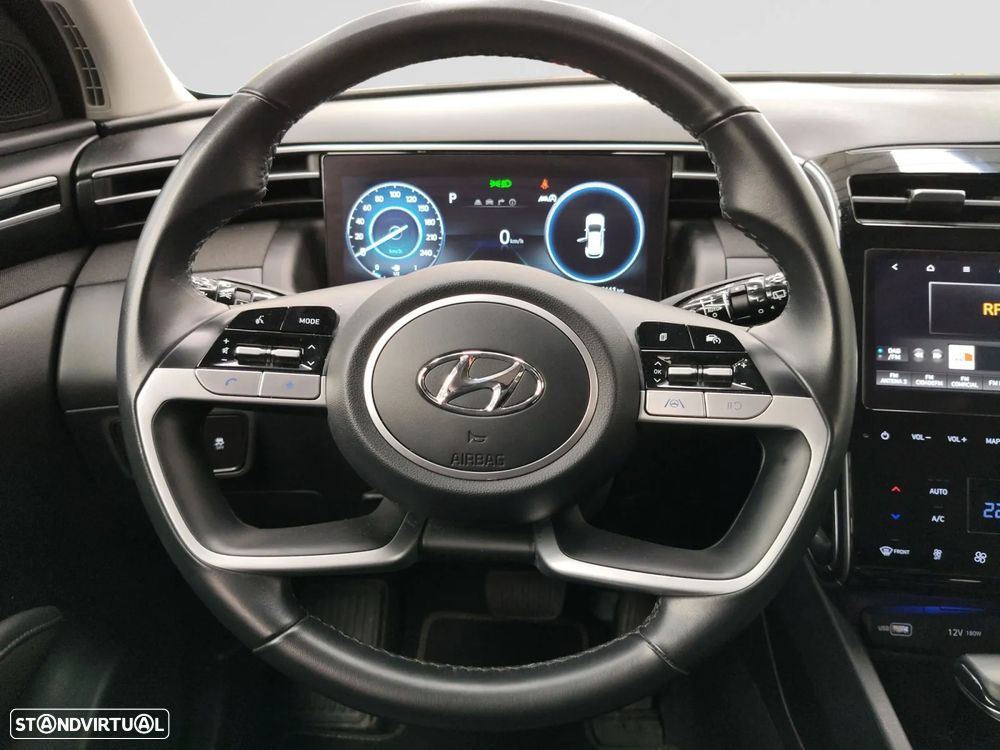 Hyundai Tucson 1.6 CRDi Vanguard DCT - 12