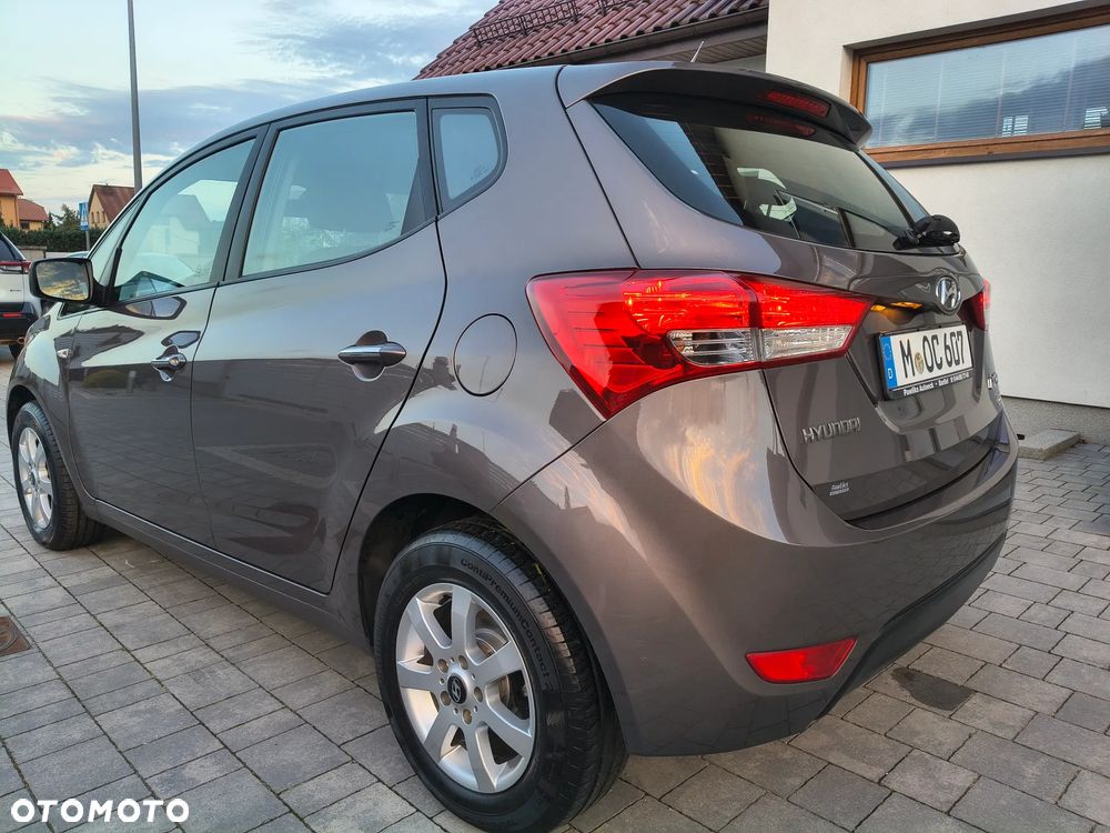 Hyundai ix20 1.4 blue YES Silver - 4