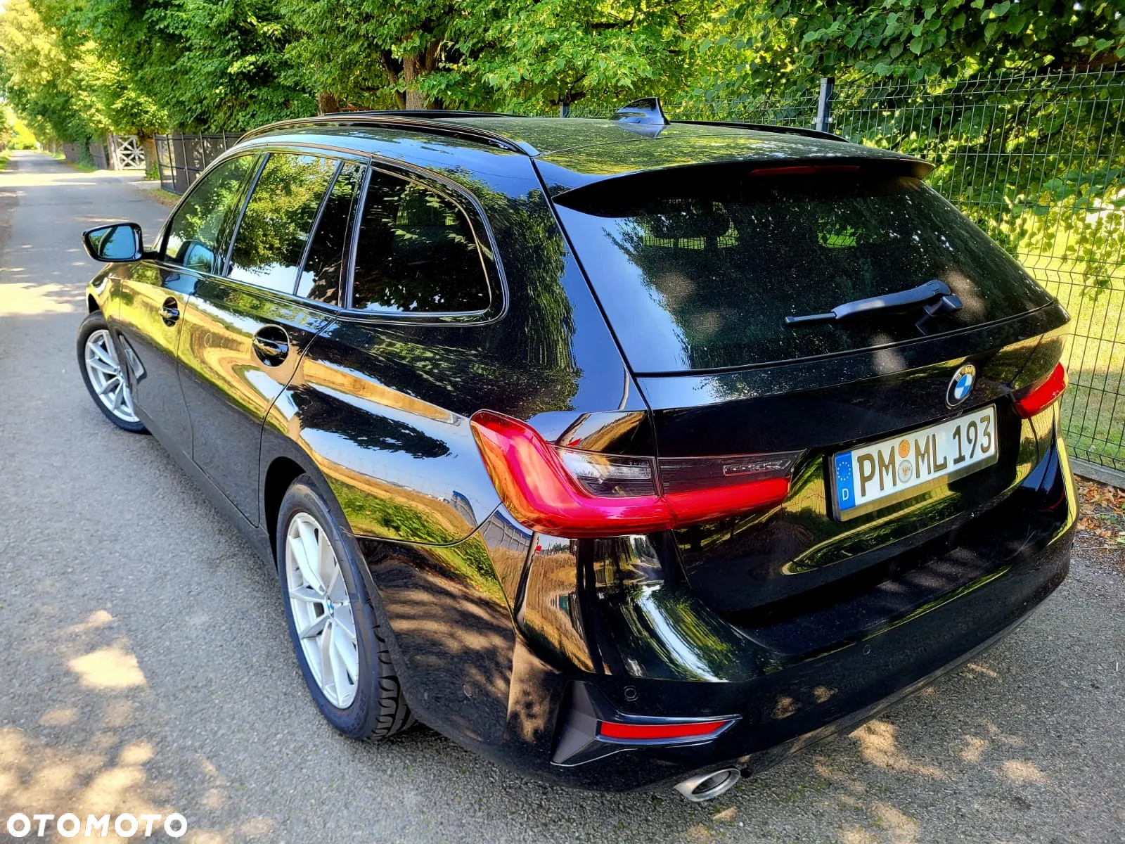 BMW Seria 3 330d Touring xDrive M Sport - 6