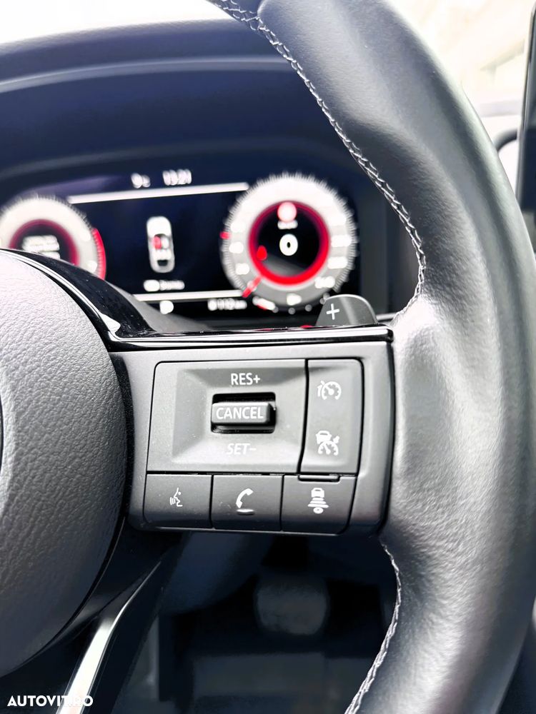 Nissan Qashqai 1.3 l MHEV X-Tronic N-Connecta - 26