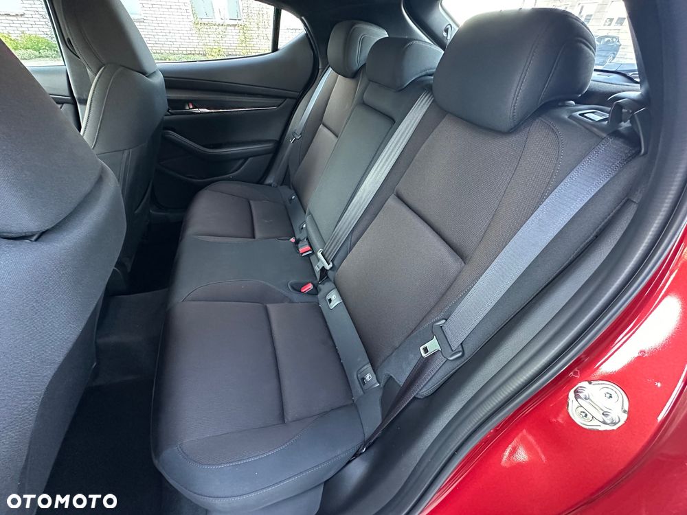 Mazda 3 - 11