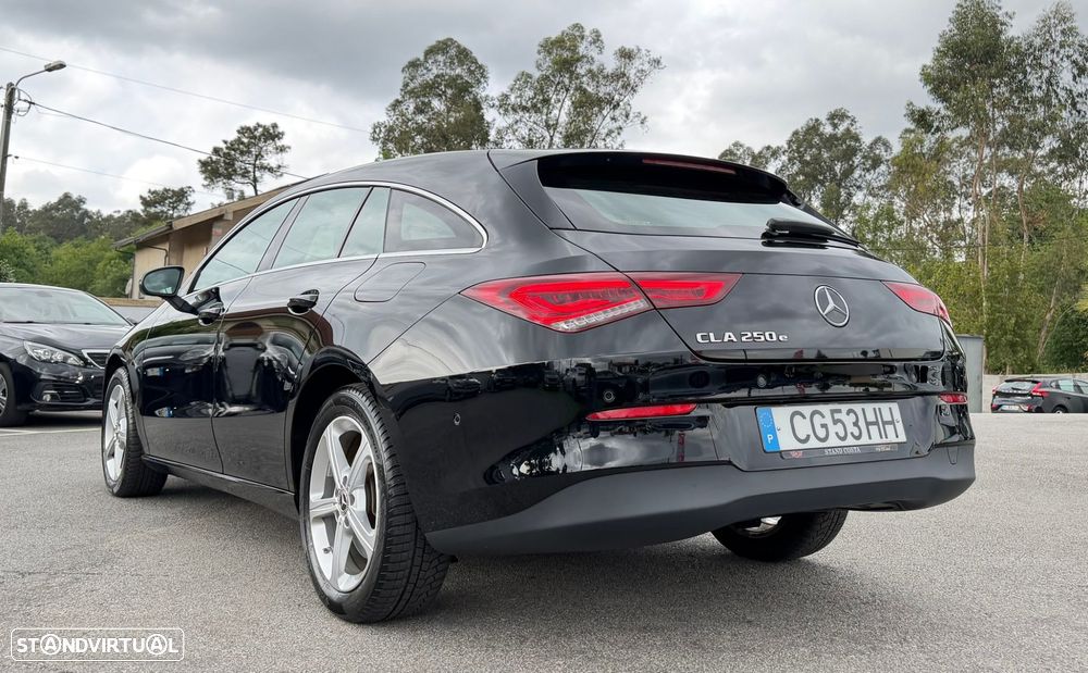 Mercedes-Benz CLA 250 e Shooting Brake Style Plus - 4