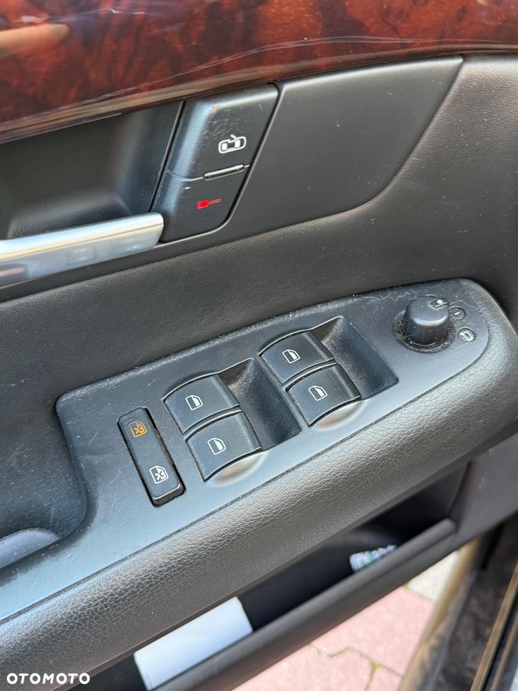 Audi A4 Avant 2.0T FSI - 15