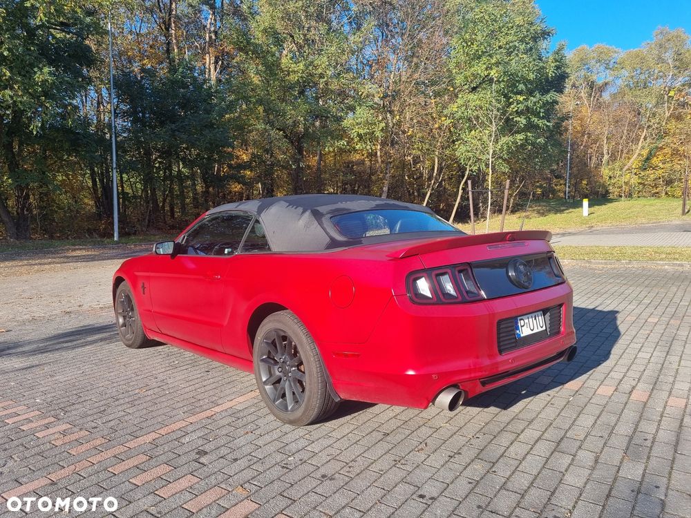 Ford Mustang 3.7 V6 Premium - 5