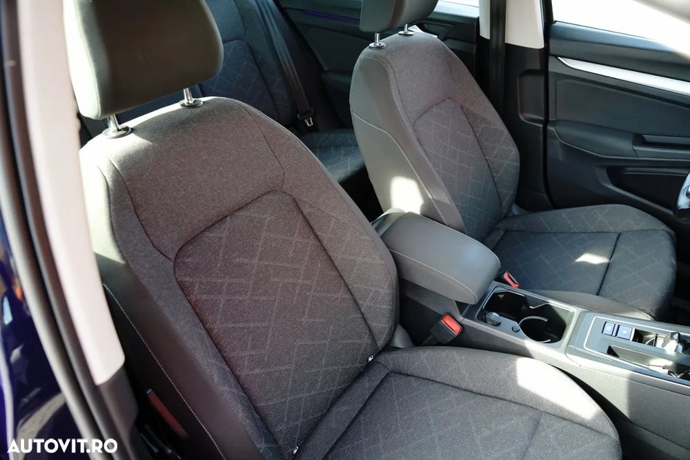 Volkswagen Golf 2.0 TDI DSG Life - 31