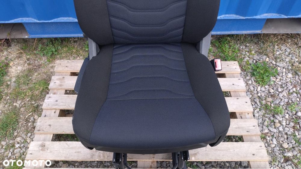 FOTEL PASAŻERA POJEDYNCZY REGULOWANY IVECO DAILY 14- NO 126/197 - 5