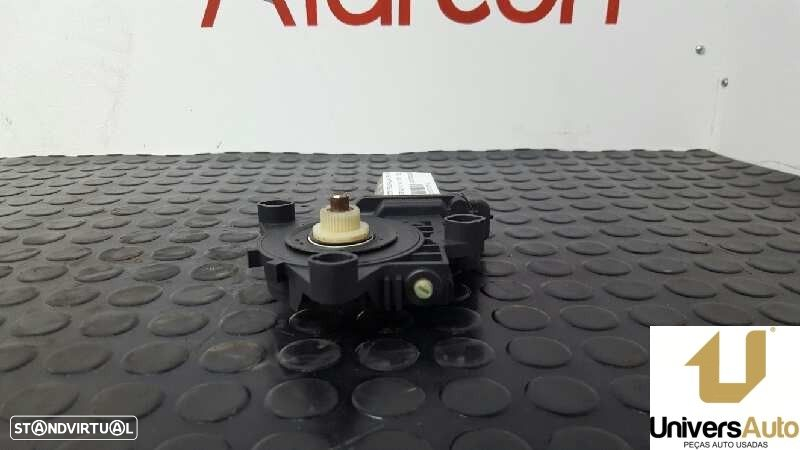 MOTOR ELEVADOR FRENTE ESQUERDO FIAT STILO (192) 1.9 JTD 115 - 5