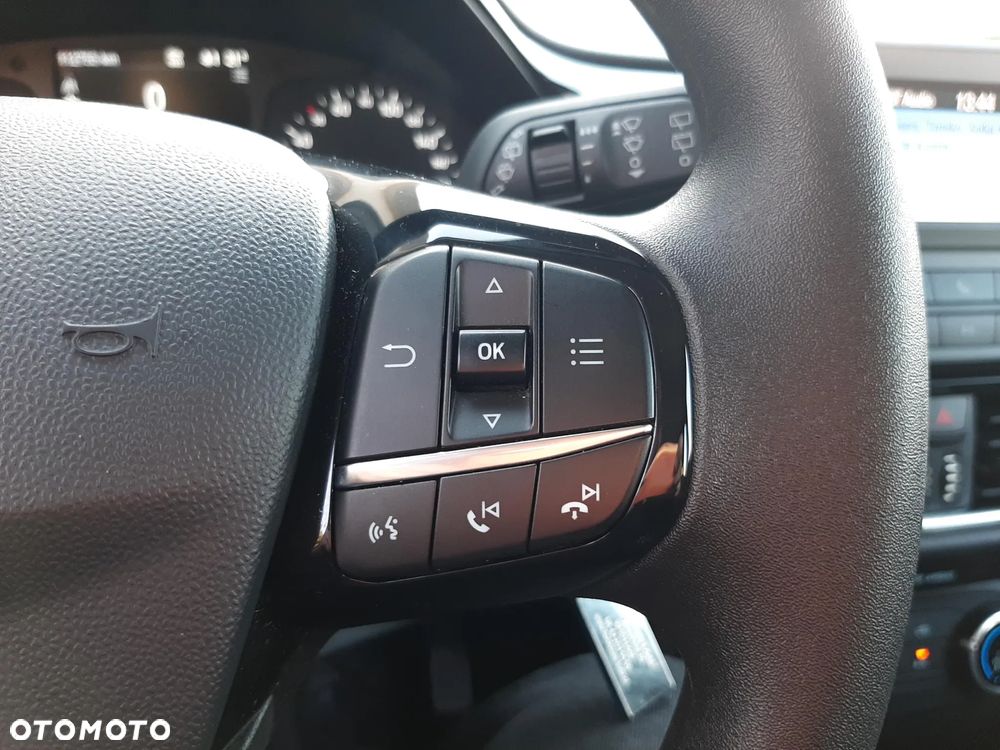 Ford Fiesta 1.1 Trend - 21