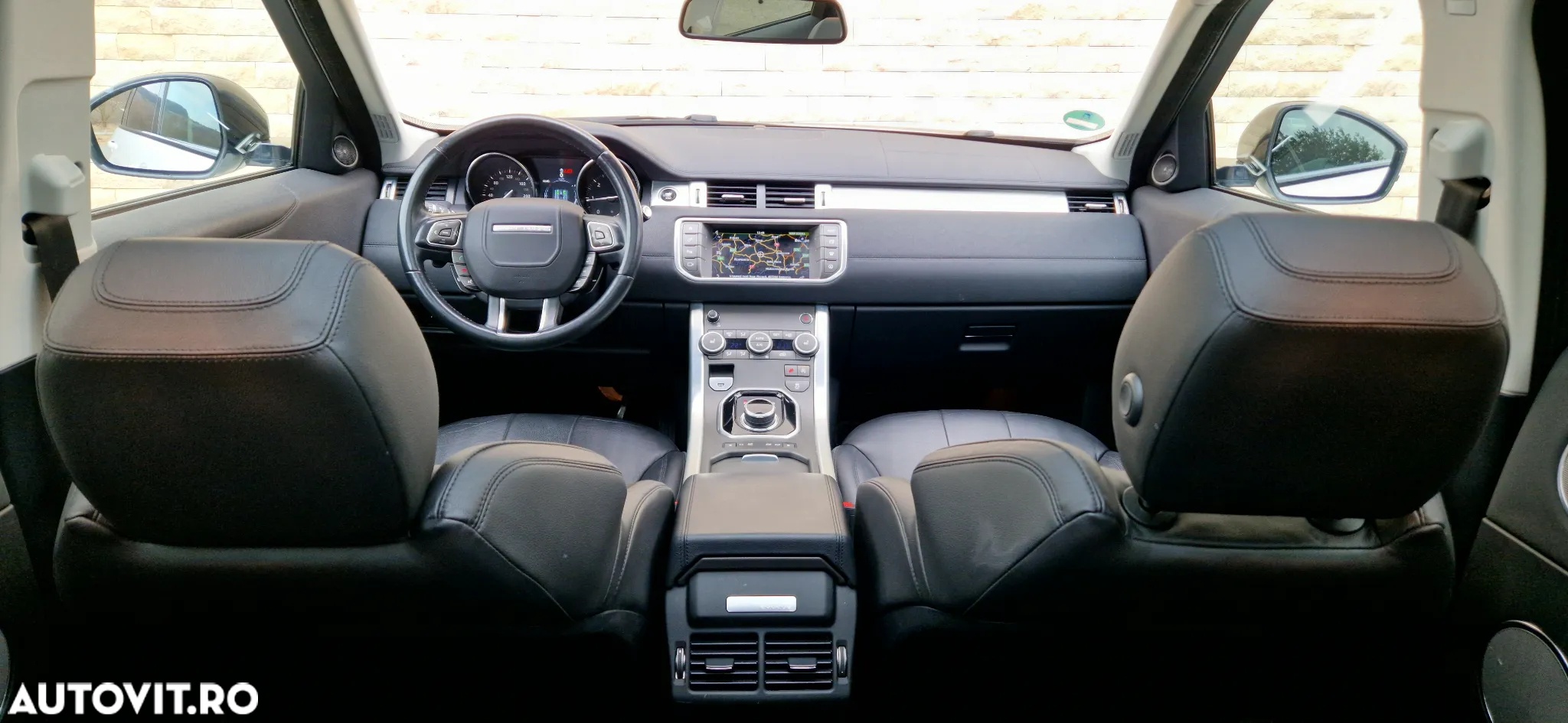Land Rover Range Rover Evoque 2.0 D150 R-Dynamic HSE - 30