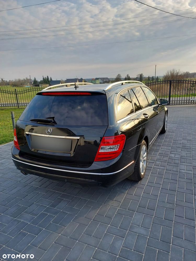 Mercedes-Benz Klasa C 200 CGI Automatik BlueEFFICIENCY Avantgarde - 10