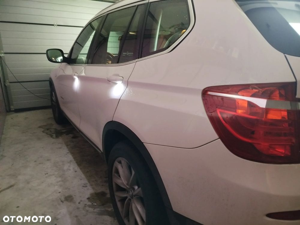 BMW X3 xDrive20d - 24