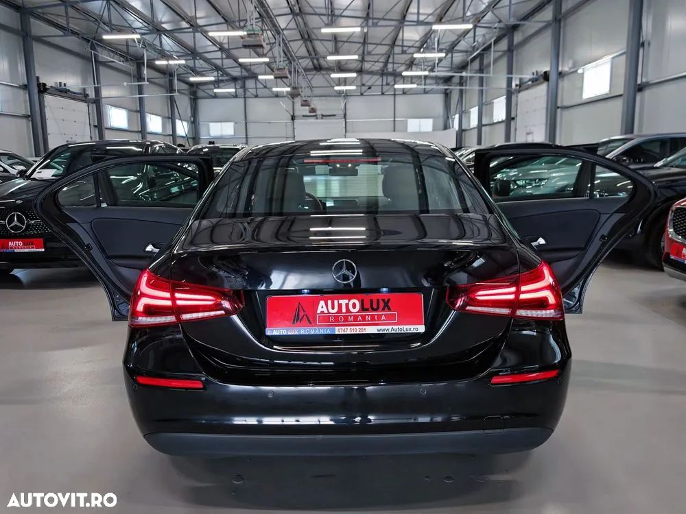 Mercedes-Benz A 180 d 7G-DCT - 15