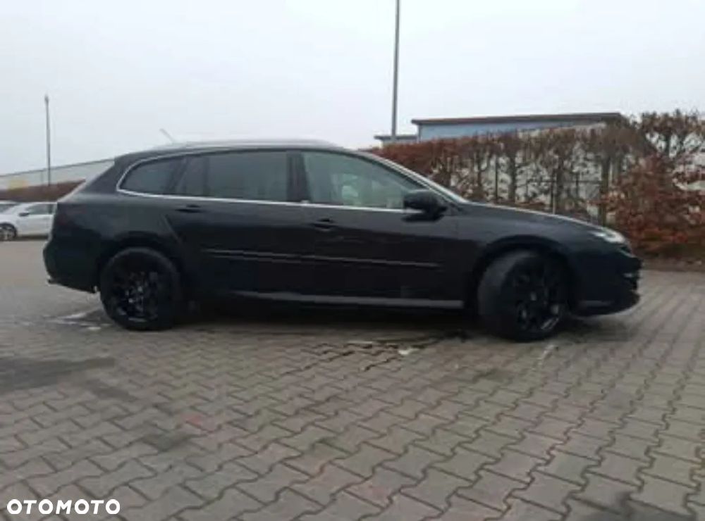 Renault Laguna dCi 175 FAP GT - 2