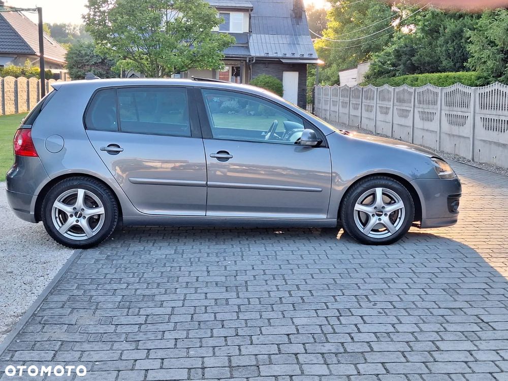 Volkswagen Golf 2.0 TDI DPF GT Sport - 8