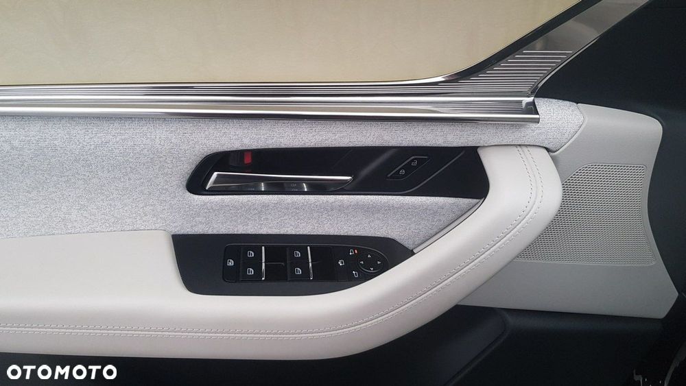 Mazda CX-80 - 18