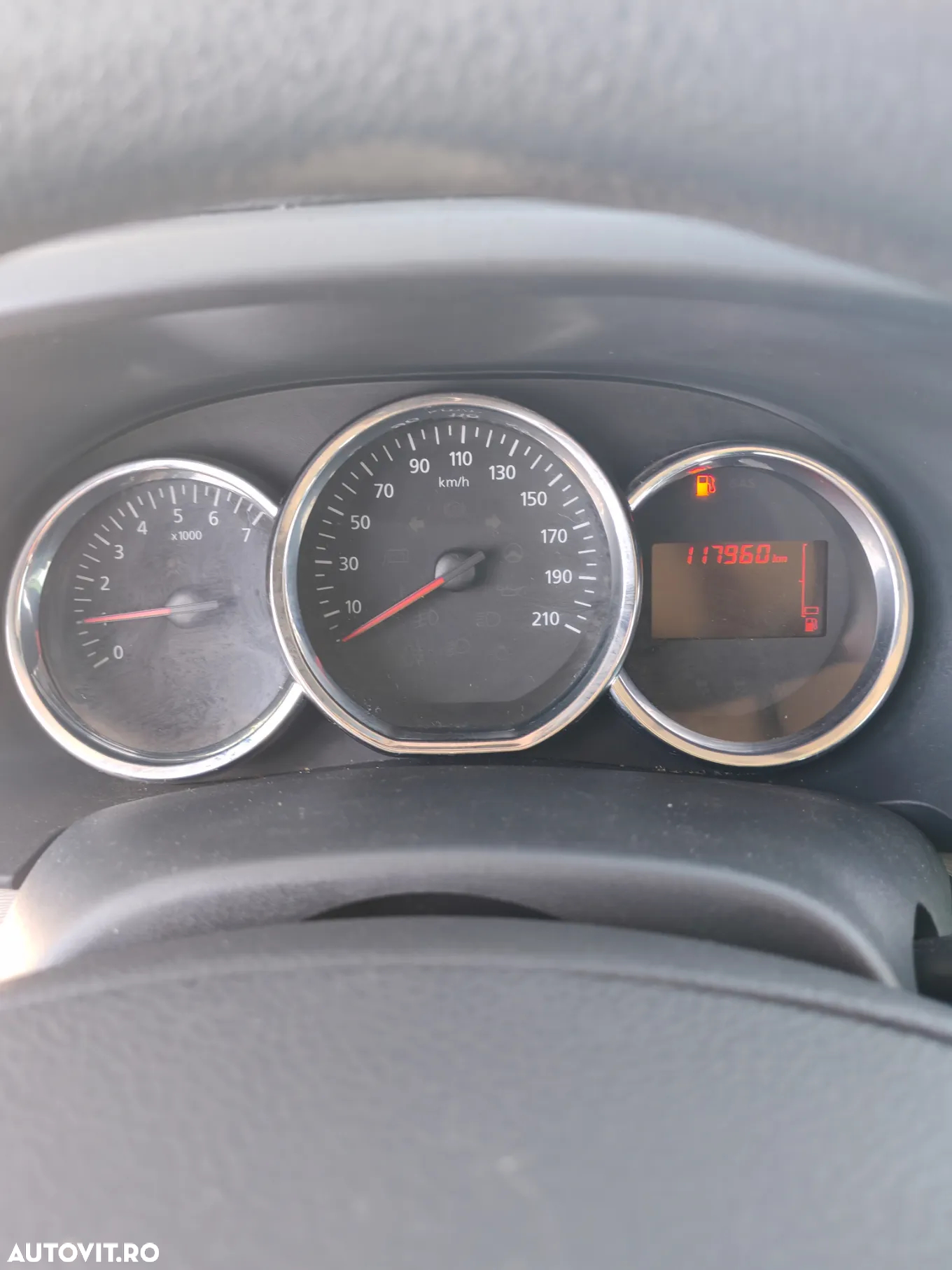 Dacia Lodgy 1.2 TCe 115 CP Laureate - 14