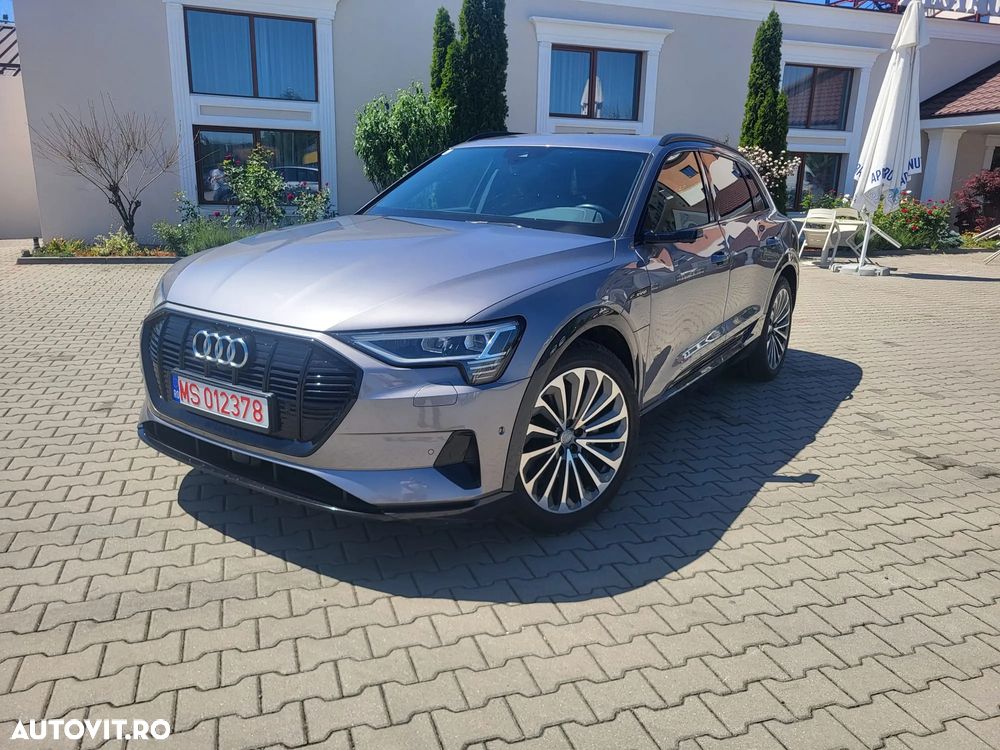 Audi e-tron quattro S - 2