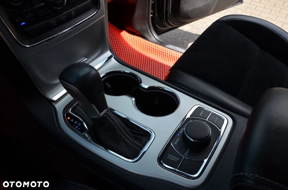 Jeep Grand Cherokee 6.4 V8 SRT8 EU6 - 18