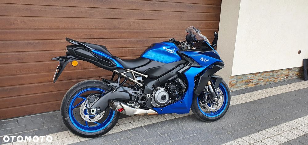 Suzuki GSX 1000 - 5