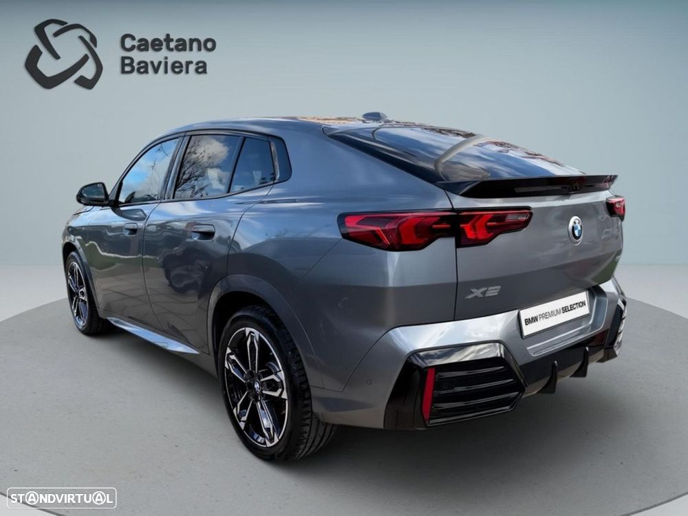 BMW X2 18 d sDrive Auto Pack M - 4