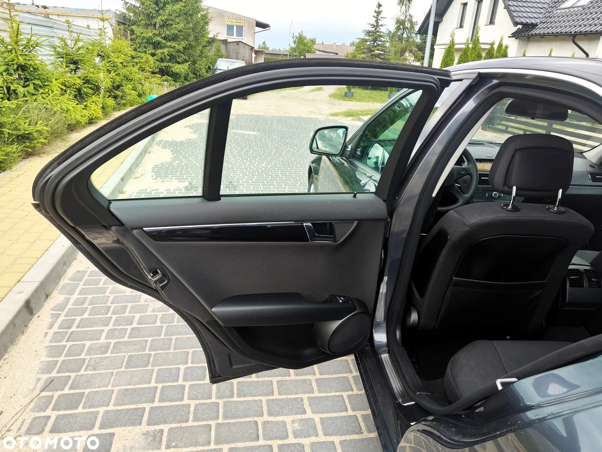 Mercedes-Benz Klasa C 180 BlueEFFICIENCY 7G-TRONIC - 19