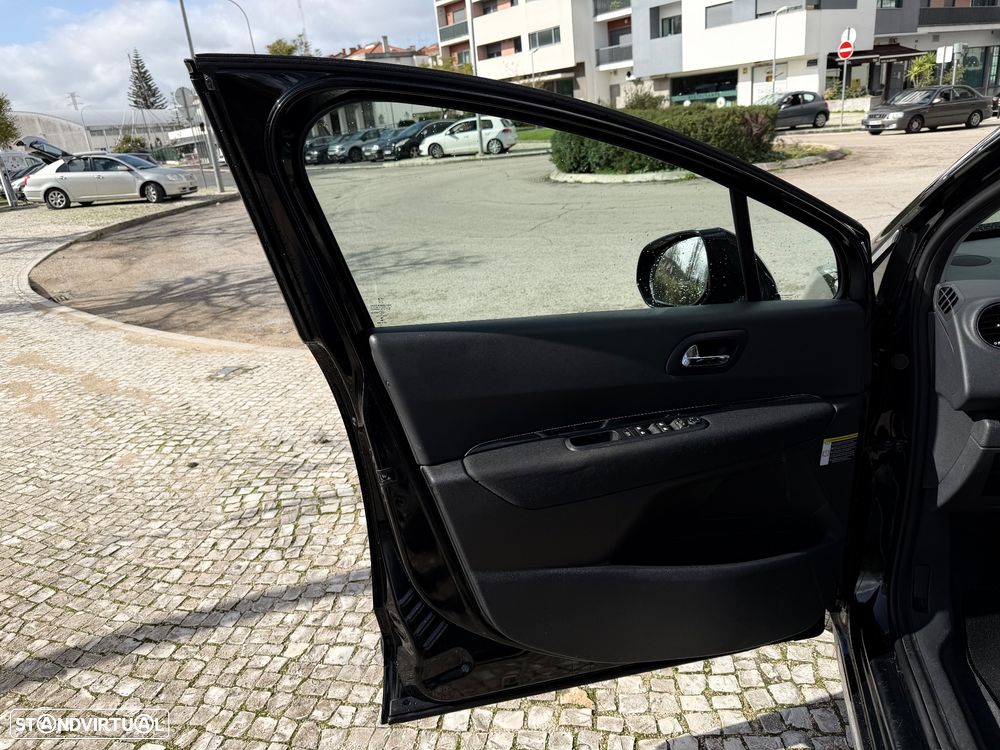 Peugeot 3008 2.0 HDi Hybrid4 Limited Edition - 14