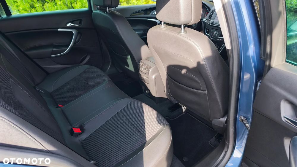 Opel Insignia - 16